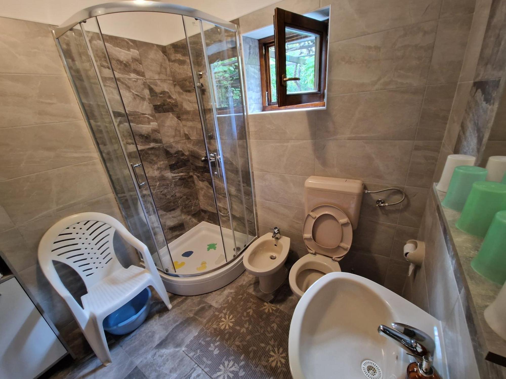 Apartments Zlatko Ičići Rum bild