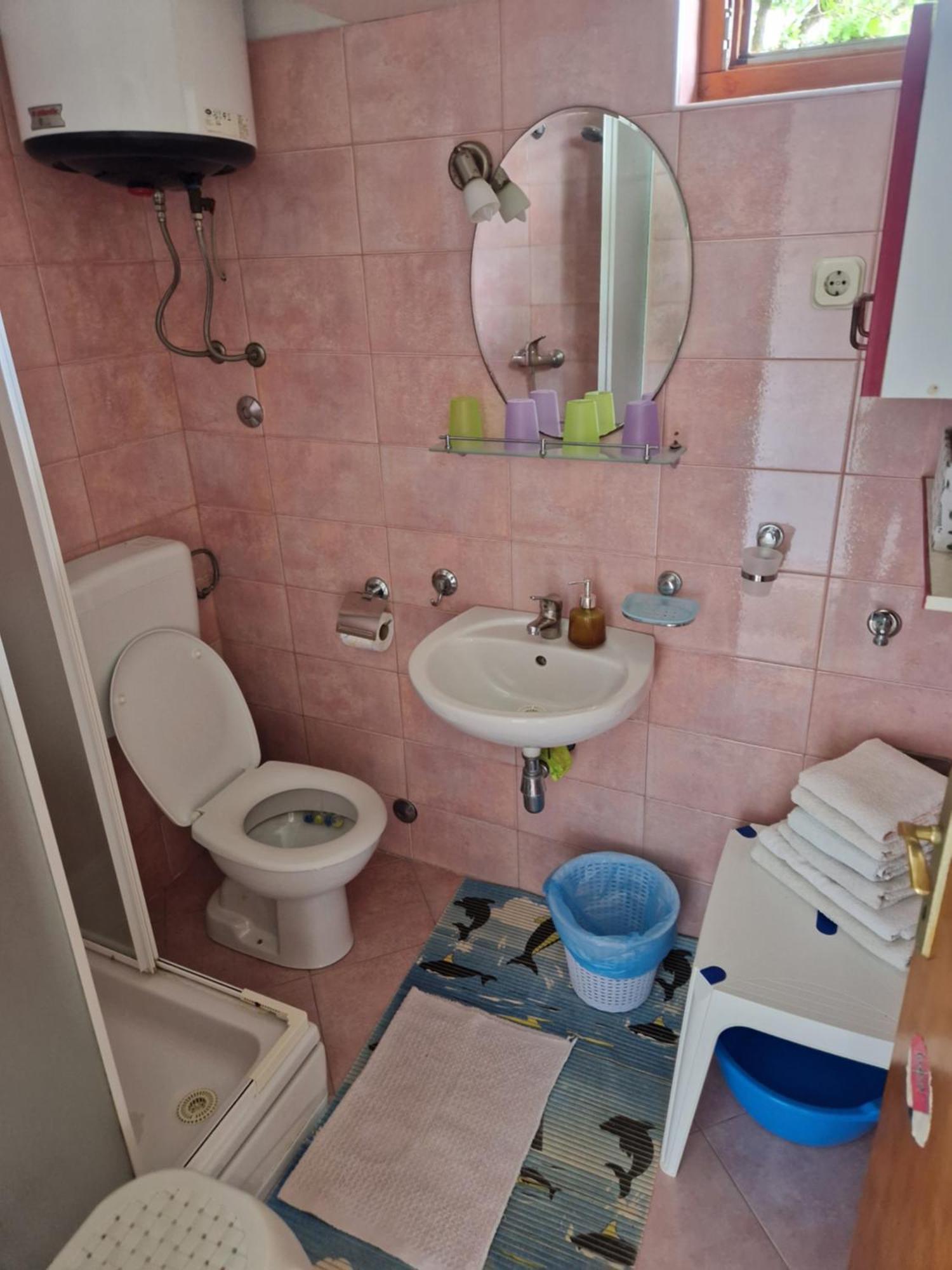 Apartments Zlatko Ičići Rum bild