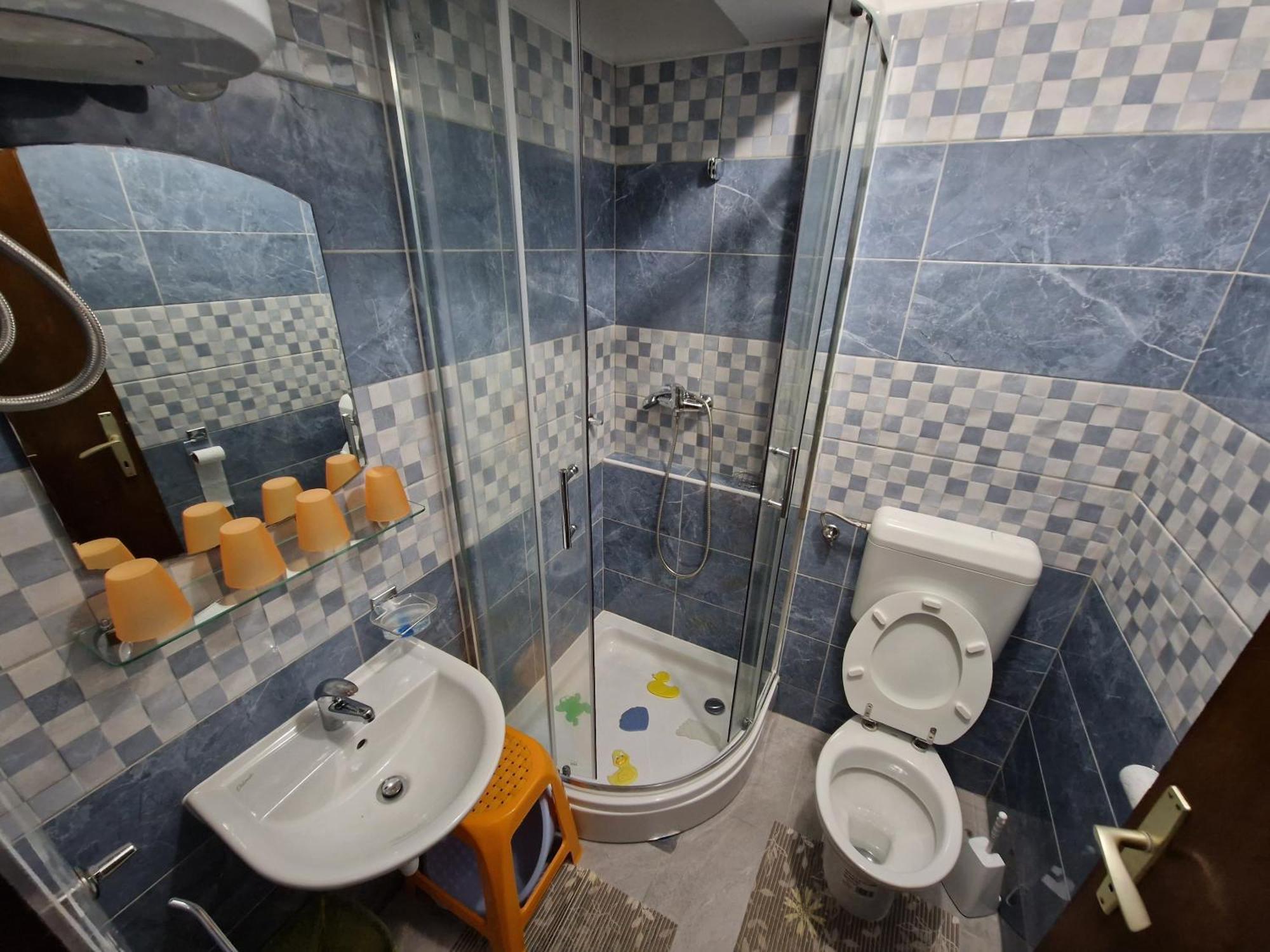 Apartments Zlatko Ičići Rum bild